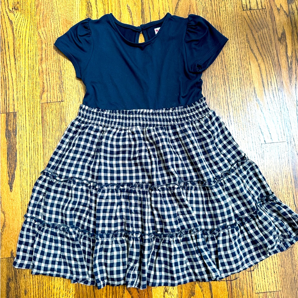 Poppies and Roses Big Girl Dress size small excellent condition worn once